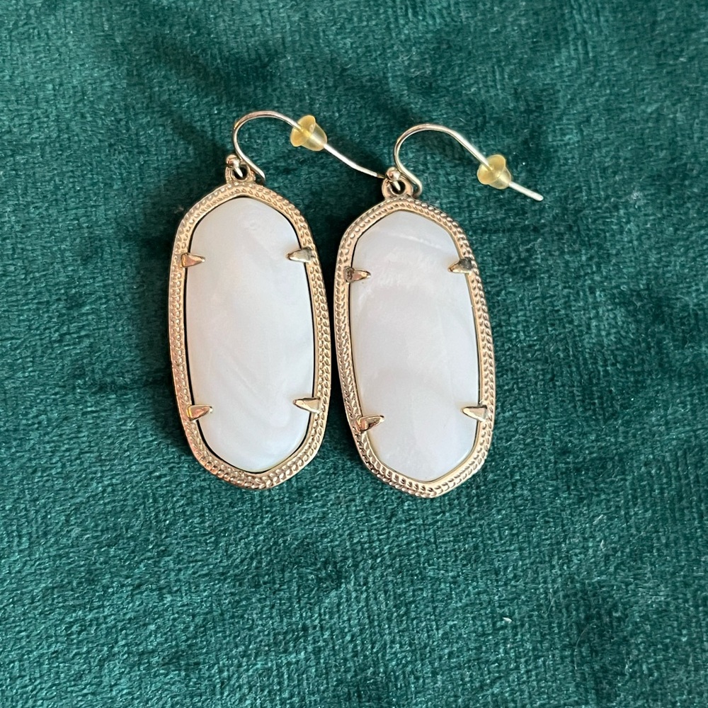 COPY 1 - Kendra Scott ivory gold elle drop earrings